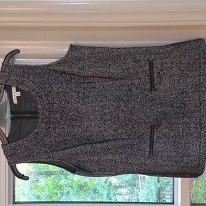 CAbi CeCe Shell Dark Gray Herringbone Tweed Zip Pocket Knit Tank Top Medium